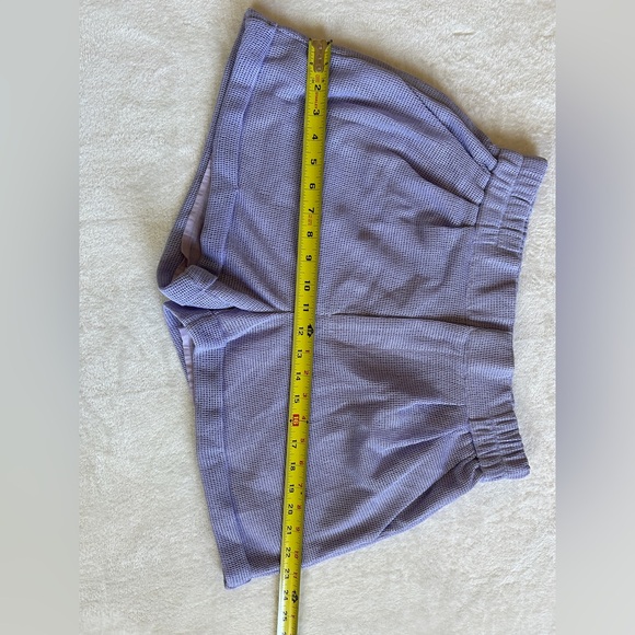 Umgee USA‎ Lilac High Waisted Pleated Dress Shorts, size M, elastic waist - Picture 12 of 13
